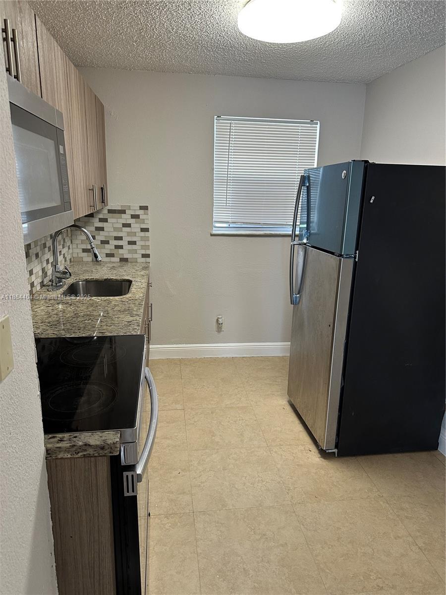 SEABOARD HIGHLANDS ADDITI - Residential Lease