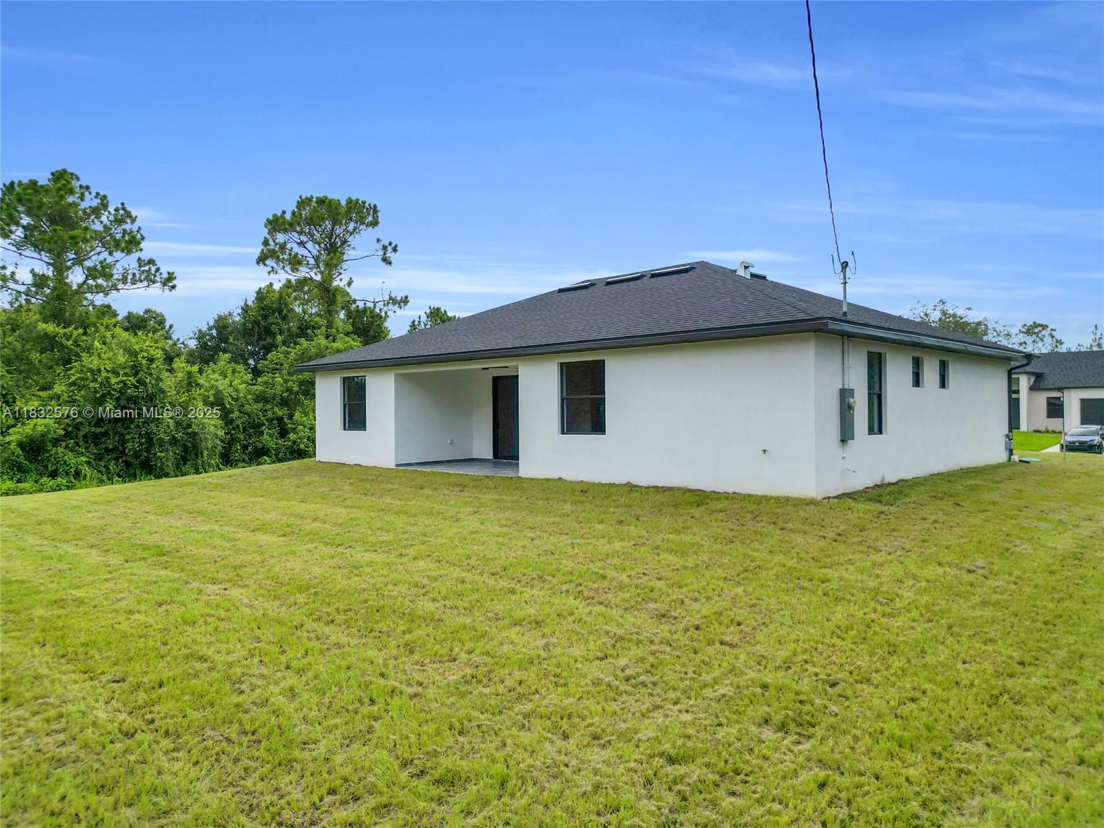 LEHIGH ACRES - Residential