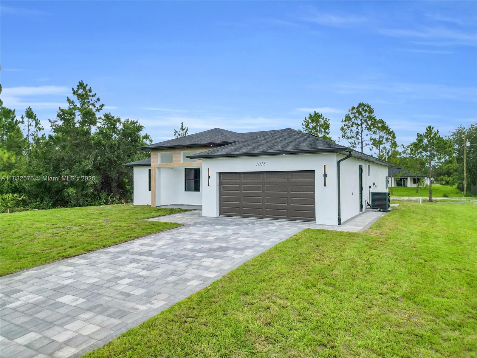 LEHIGH ACRES - Residential