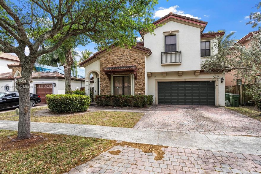 Welcome to Mallorca at the Vineyards, where resort-style living meets everyday convenience. This lake front home is nestled in a sought-after community featuring a state-of-the-art clubhouse, fully equipped gym, and sparkling pool, complete with a separate kids' splash zone and water park—perfect for fun-filled afternoons. Located just 5 minutes from the Florida Turnpike.