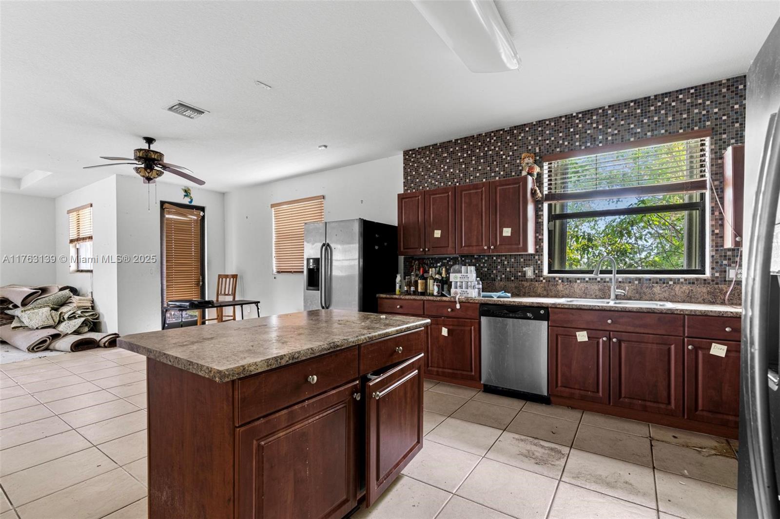 BAYWINDS OF ABACO - Residential