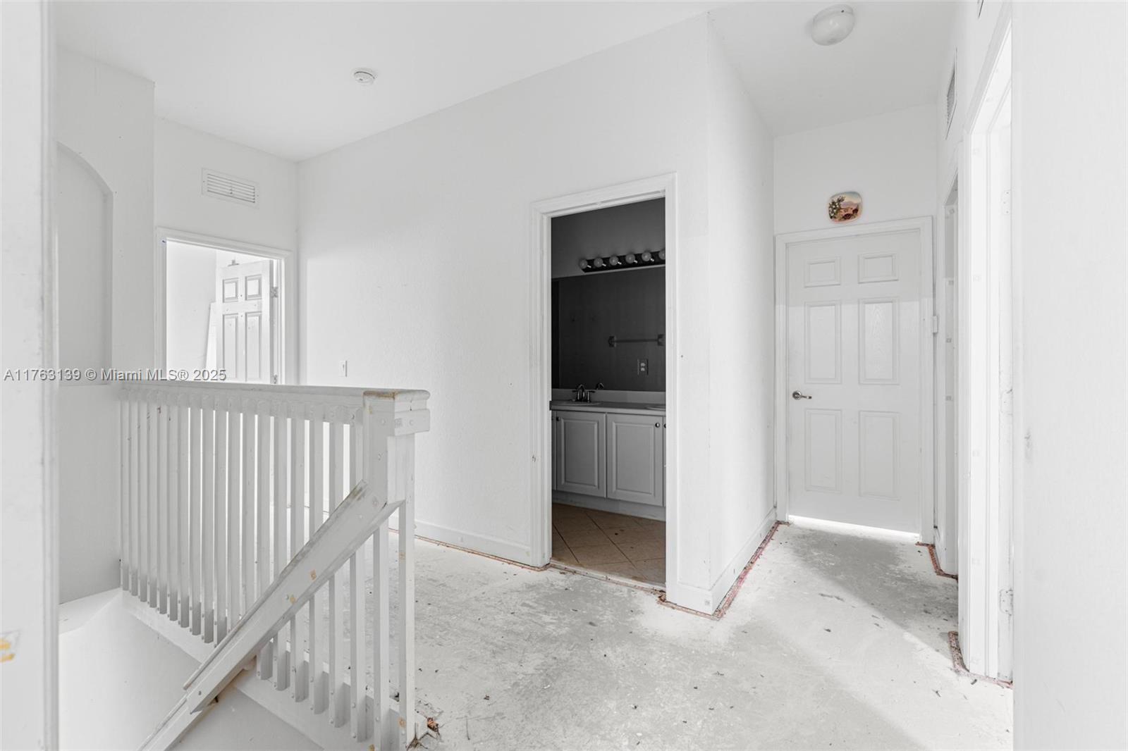 BAYWINDS OF ABACO - Residential