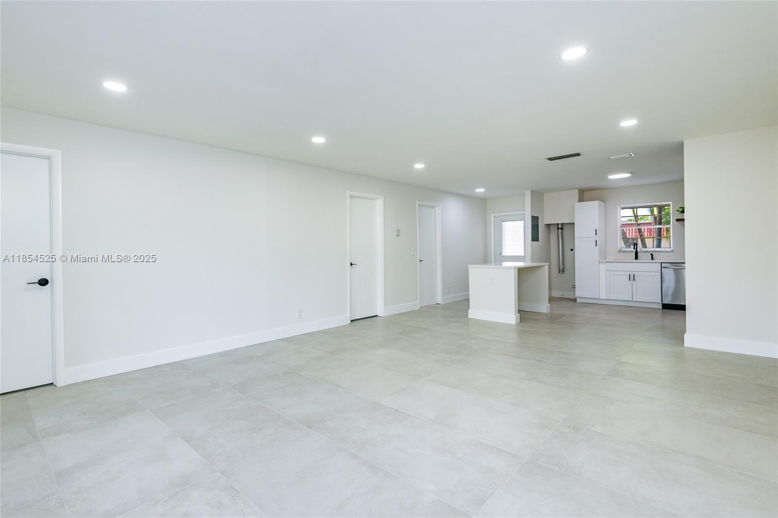 COVERED BRIDGE CONDO - Residential