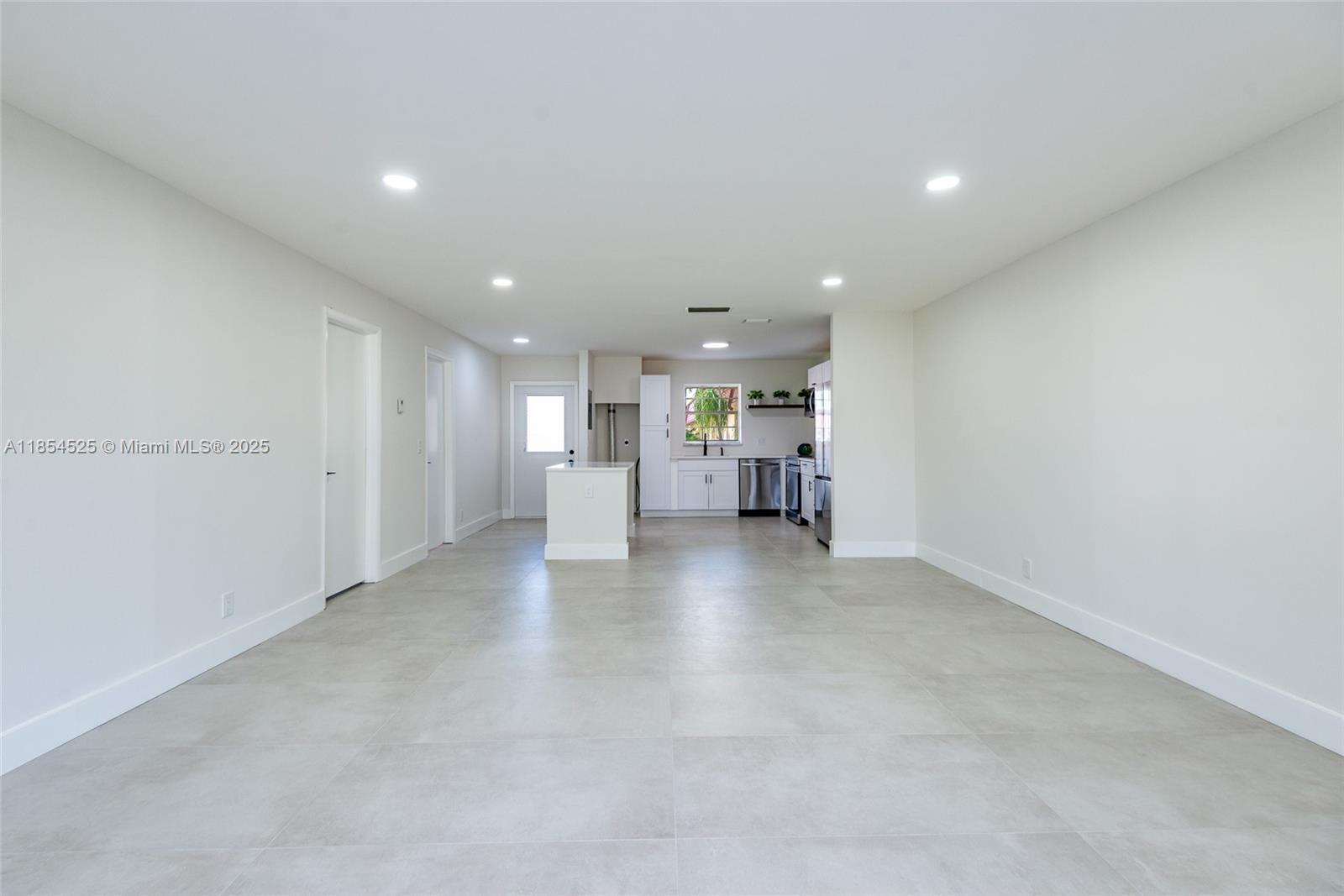 COVERED BRIDGE CONDO - Residential