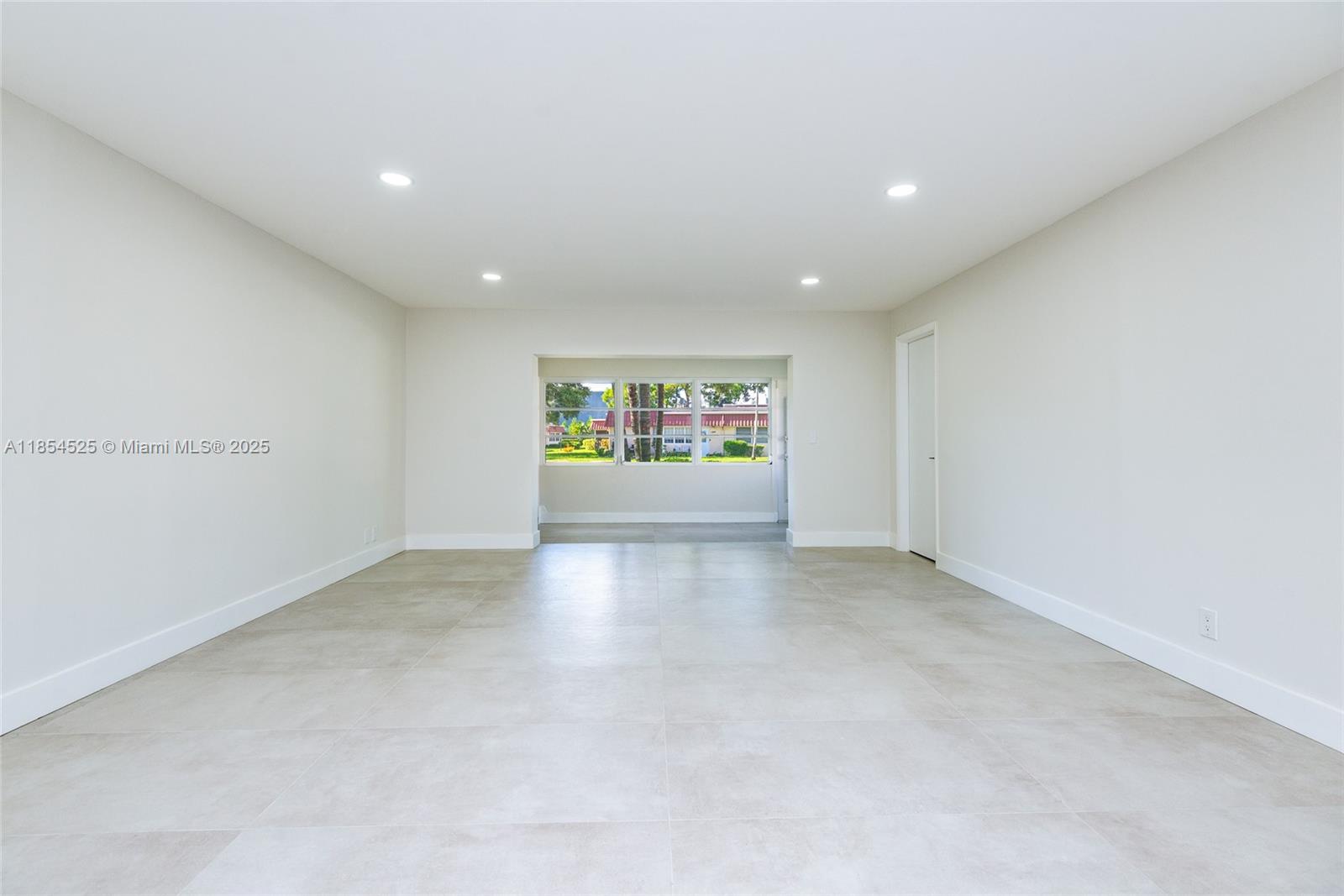 COVERED BRIDGE CONDO - Residential