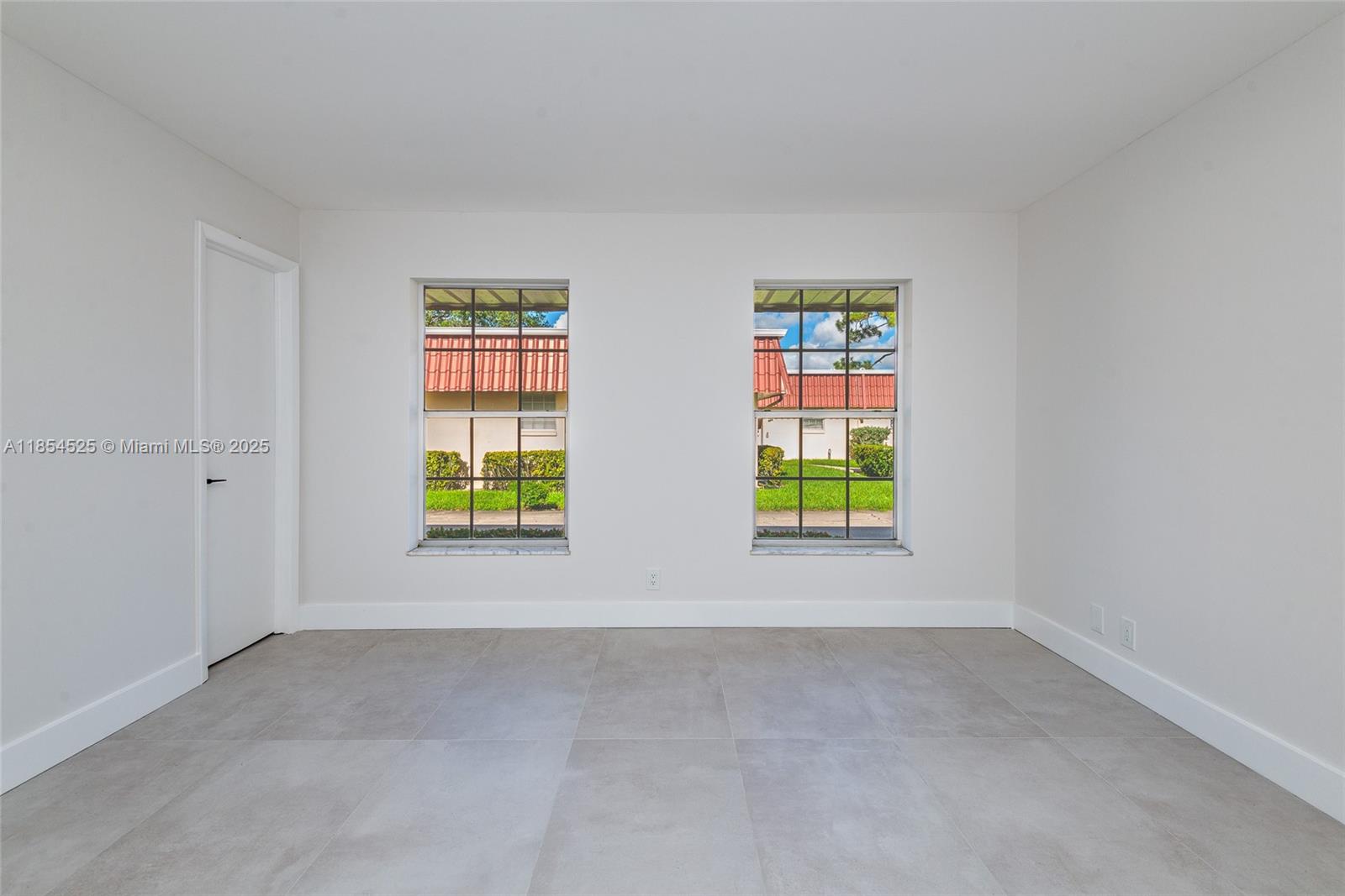 COVERED BRIDGE CONDO - Residential