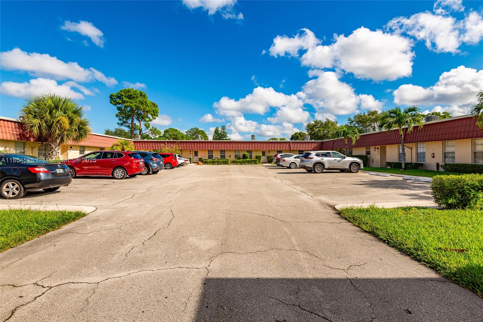COVERED BRIDGE CONDO - Residential