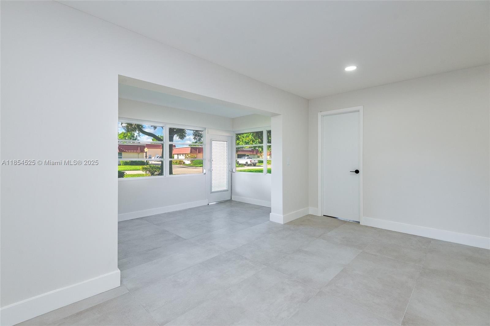 COVERED BRIDGE CONDO - Residential