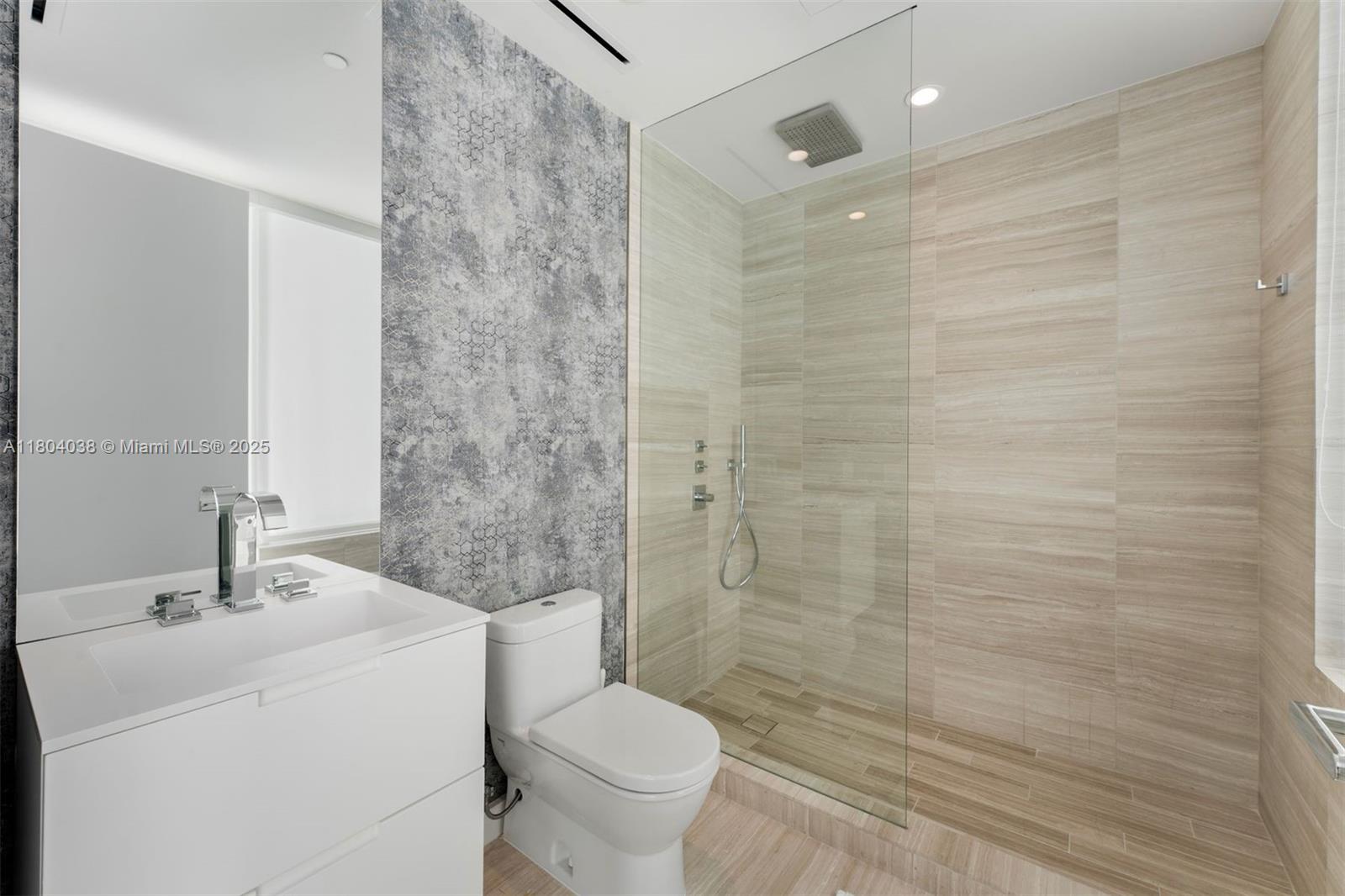 4701 NORTH MERIDIAN CONDO - Residential Lease