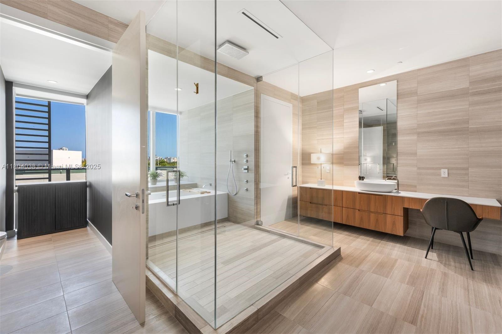 4701 NORTH MERIDIAN CONDO - Residential Lease