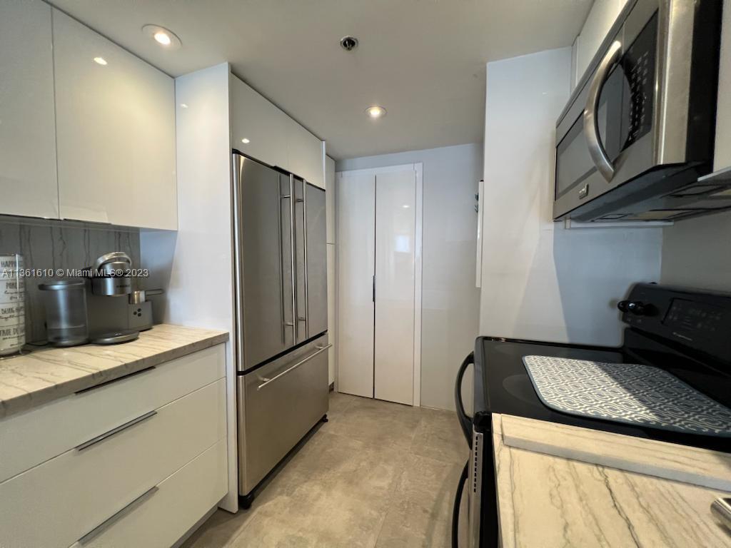VENETIAN CONDO THE GRAND - Residential Lease