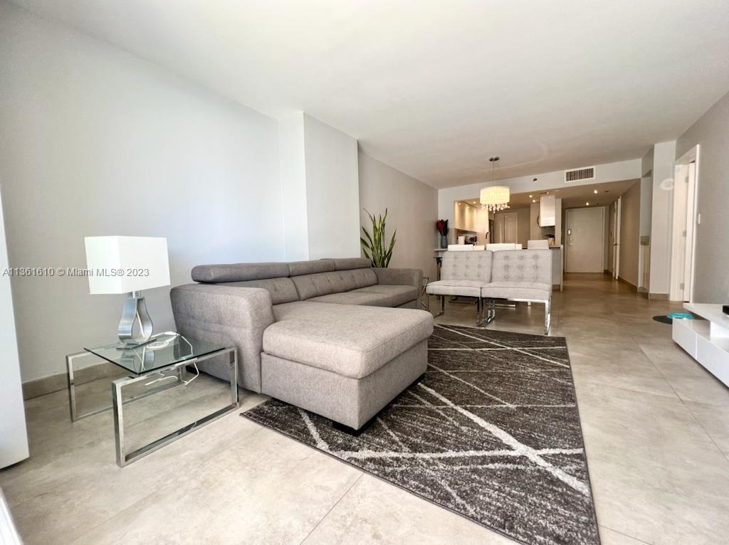 VENETIAN CONDO THE GRAND - Residential Lease