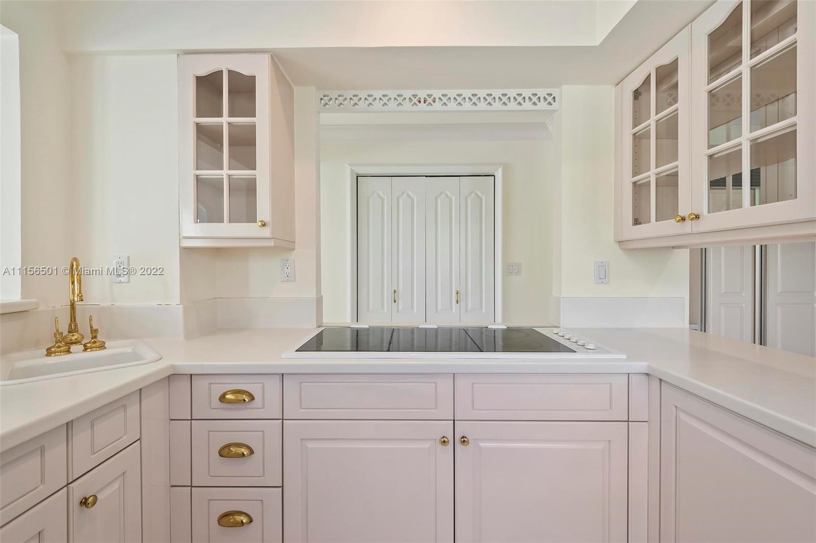 CORAL GABLES COUNTRY CLUB - Residential