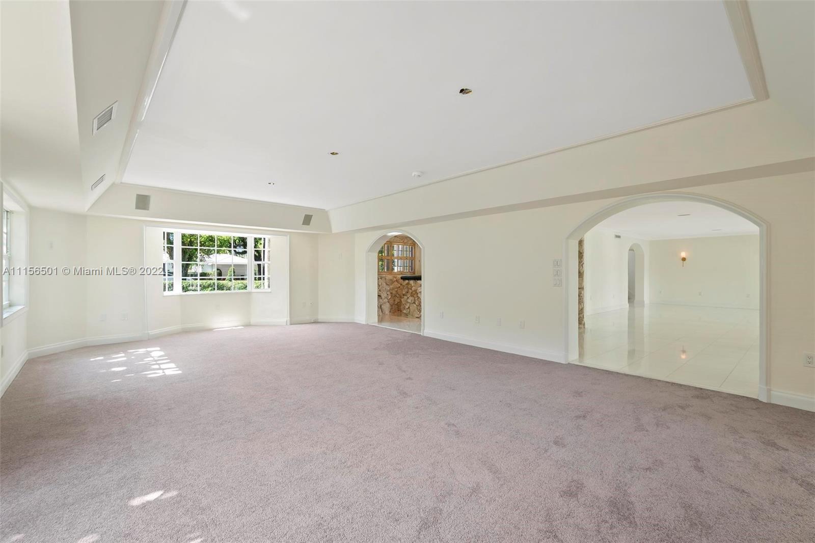 CORAL GABLES COUNTRY CLUB - Residential