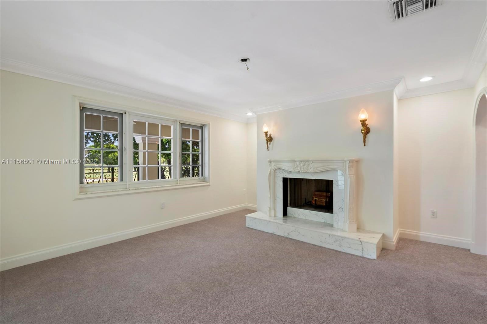 CORAL GABLES COUNTRY CLUB - Residential