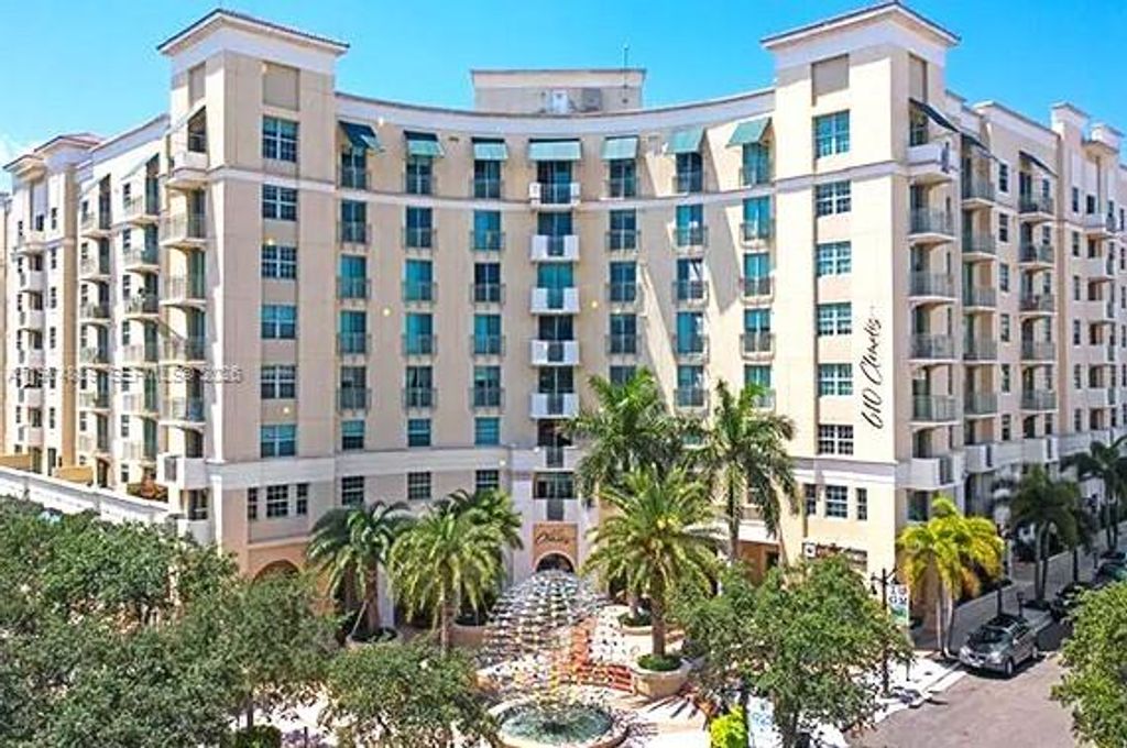 Photo of 610 Clematis St #336, West Palm Beach, FL 33401 (MLS # A11974819)