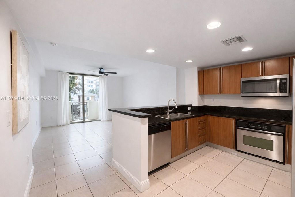 Photo of 610 Clematis St #336, West Palm Beach, FL 33401 (MLS # A11974819)