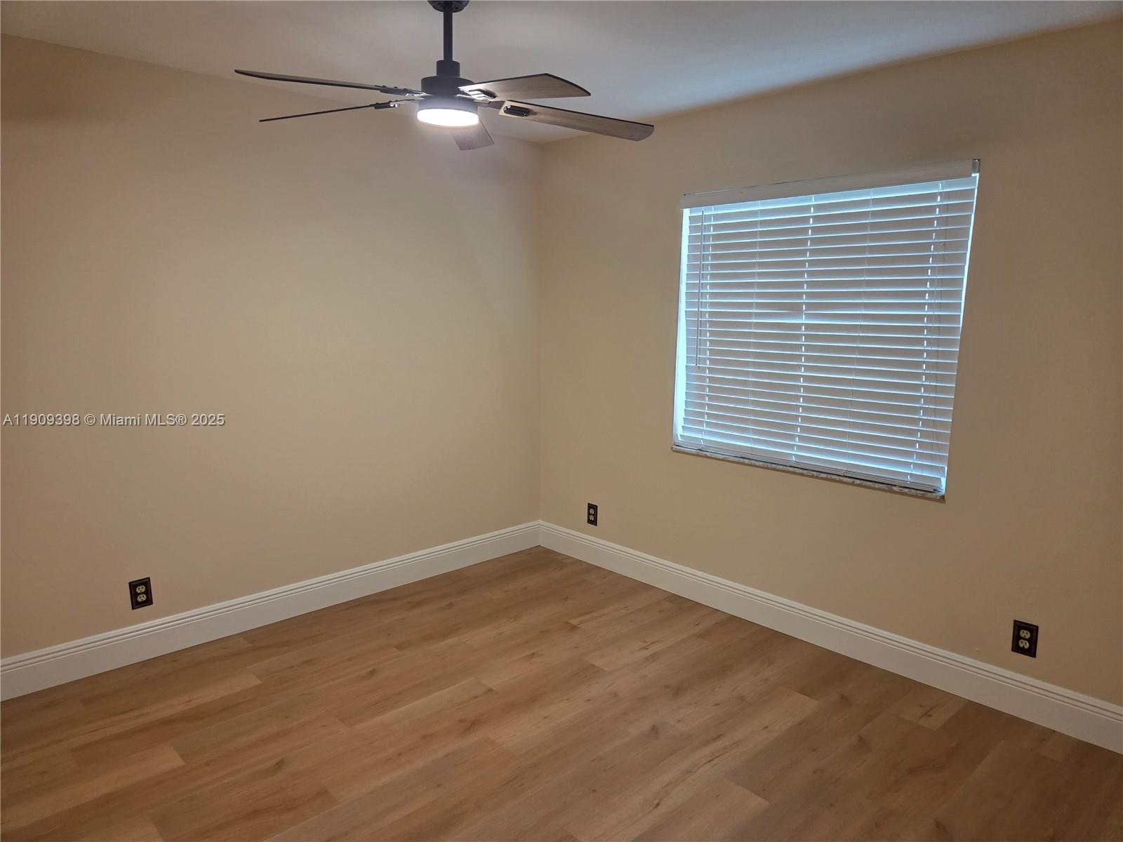 HILLS OF WELLEBY - Residential Lease