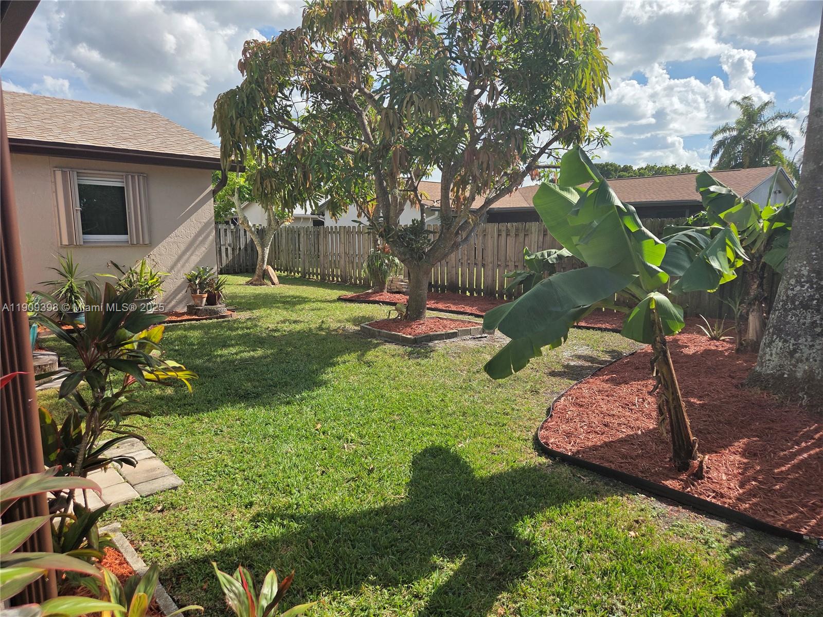 HILLS OF WELLEBY - Residential Lease