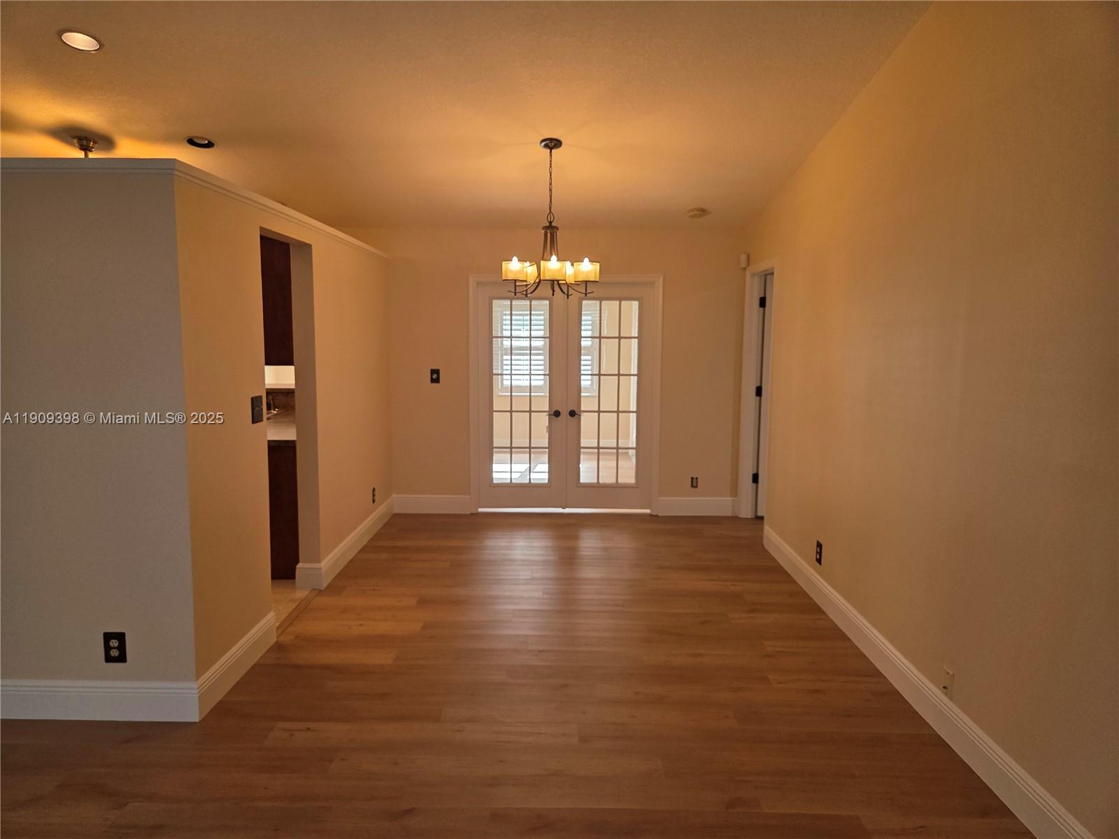 HILLS OF WELLEBY - Residential Lease