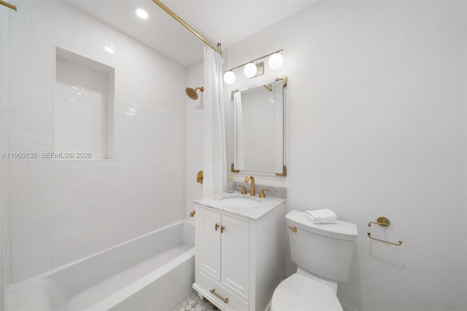 CORAL GATE SEC B - Residential