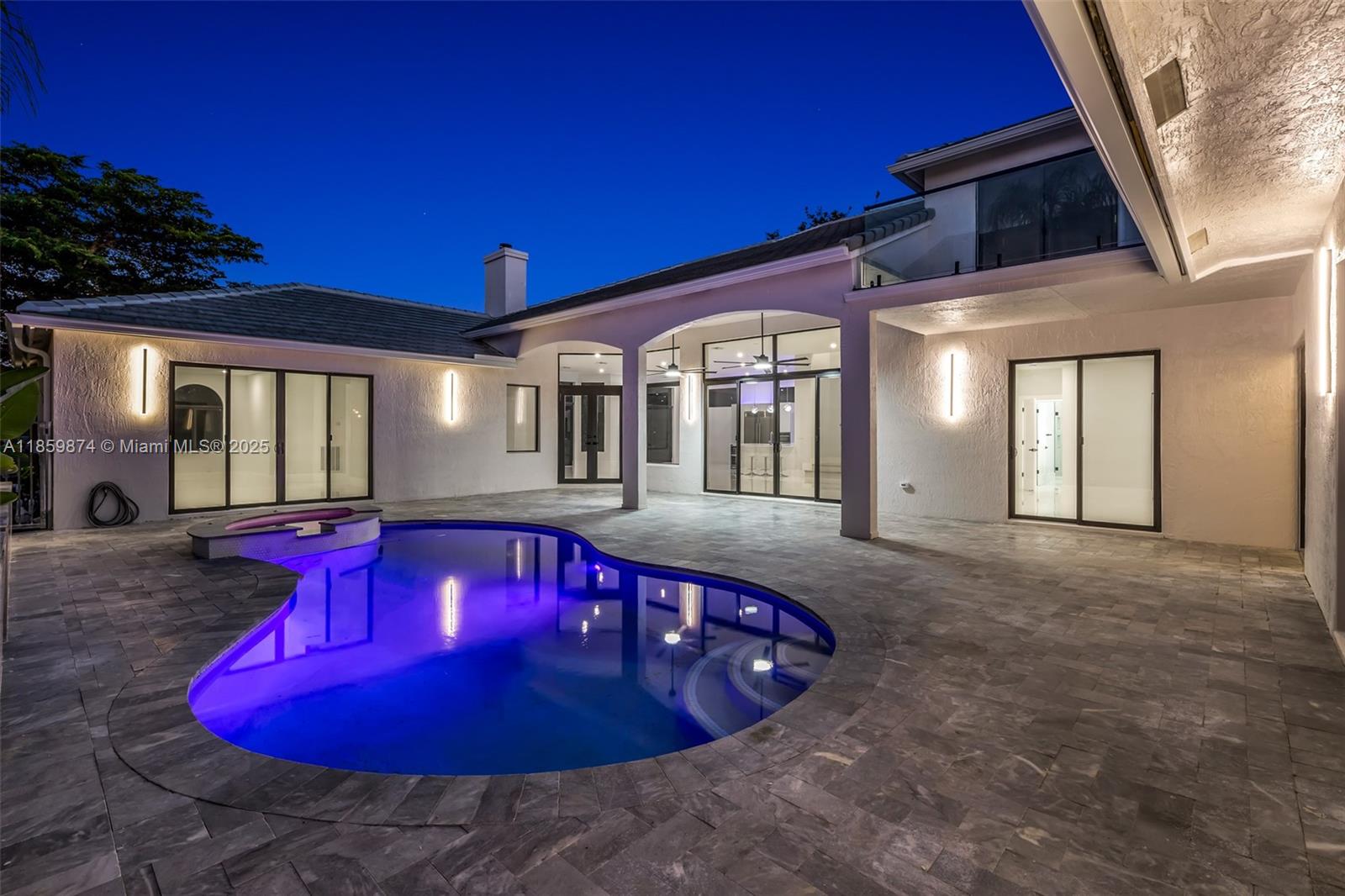 WESTON HILLS COUNTRY CLUB - Residential
