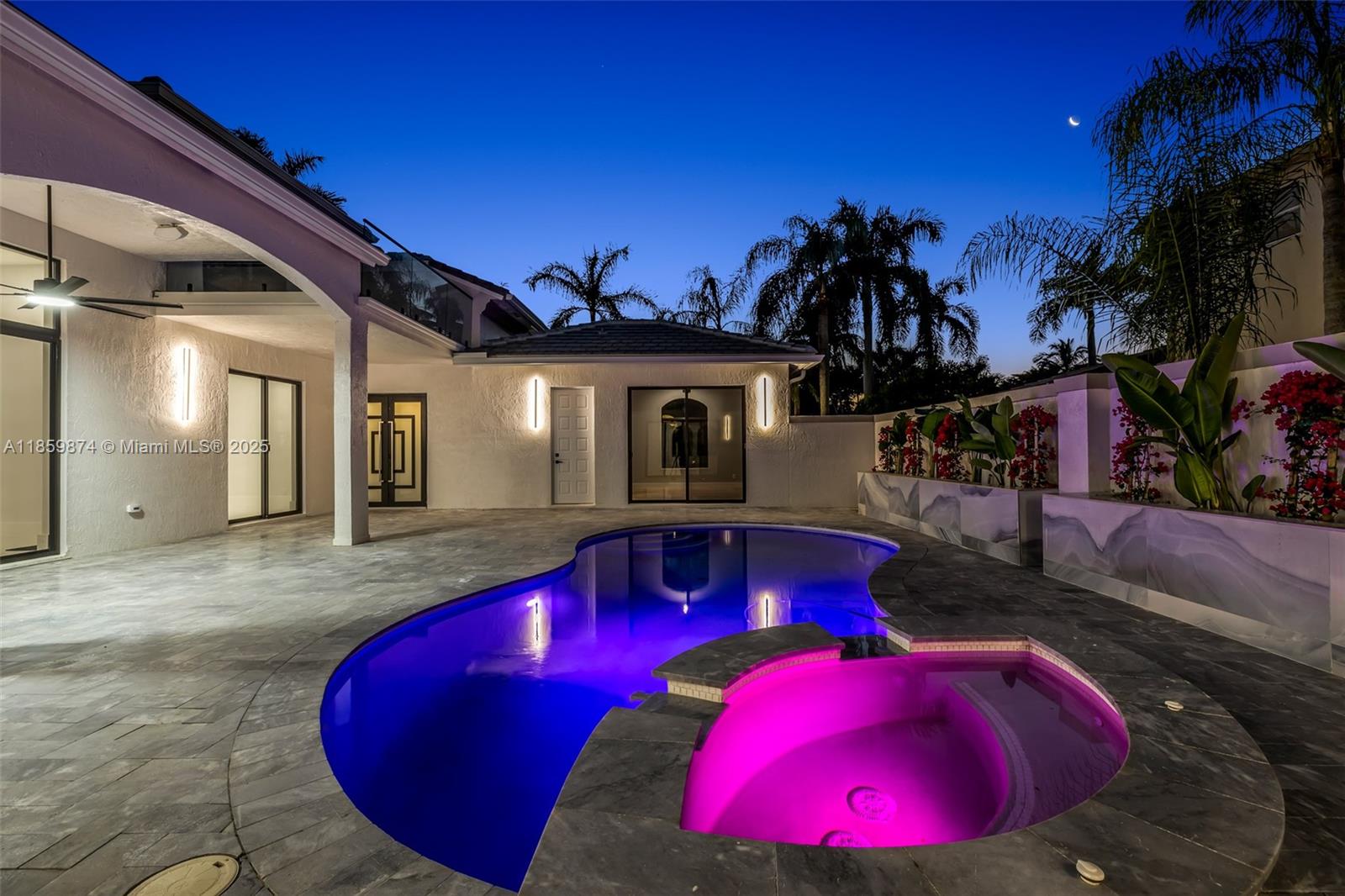 WESTON HILLS COUNTRY CLUB - Residential
