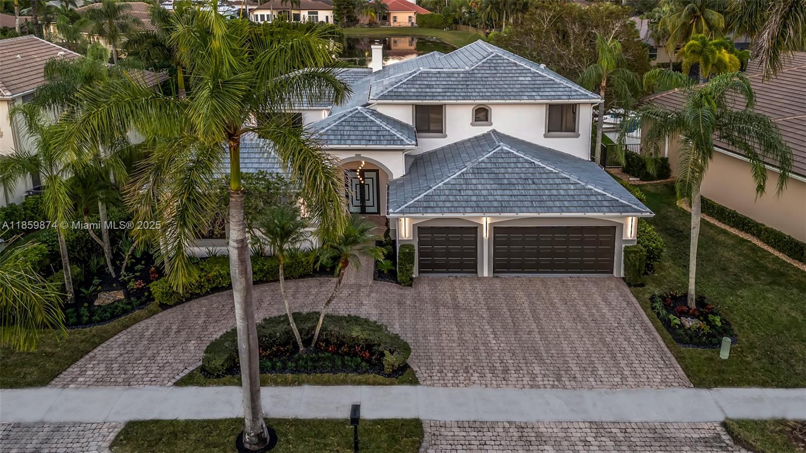 2530 Montclaire Cir