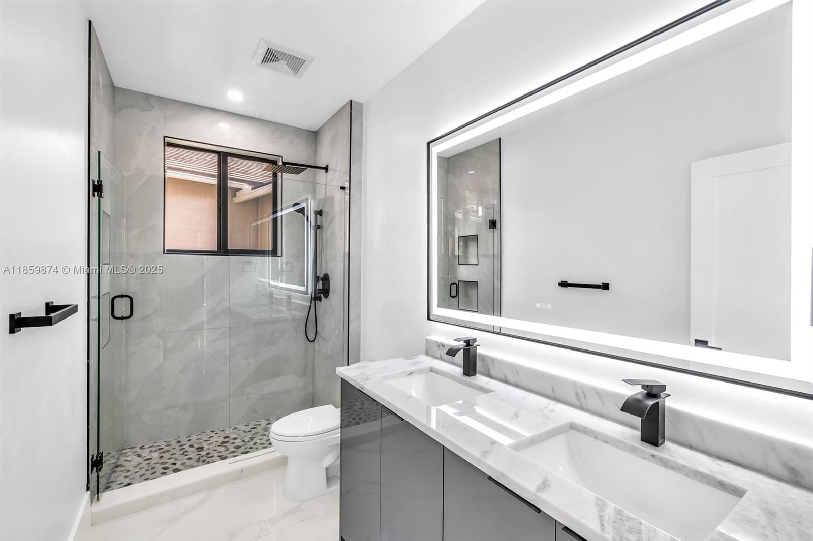 WESTON HILLS COUNTRY CLUB - Residential
