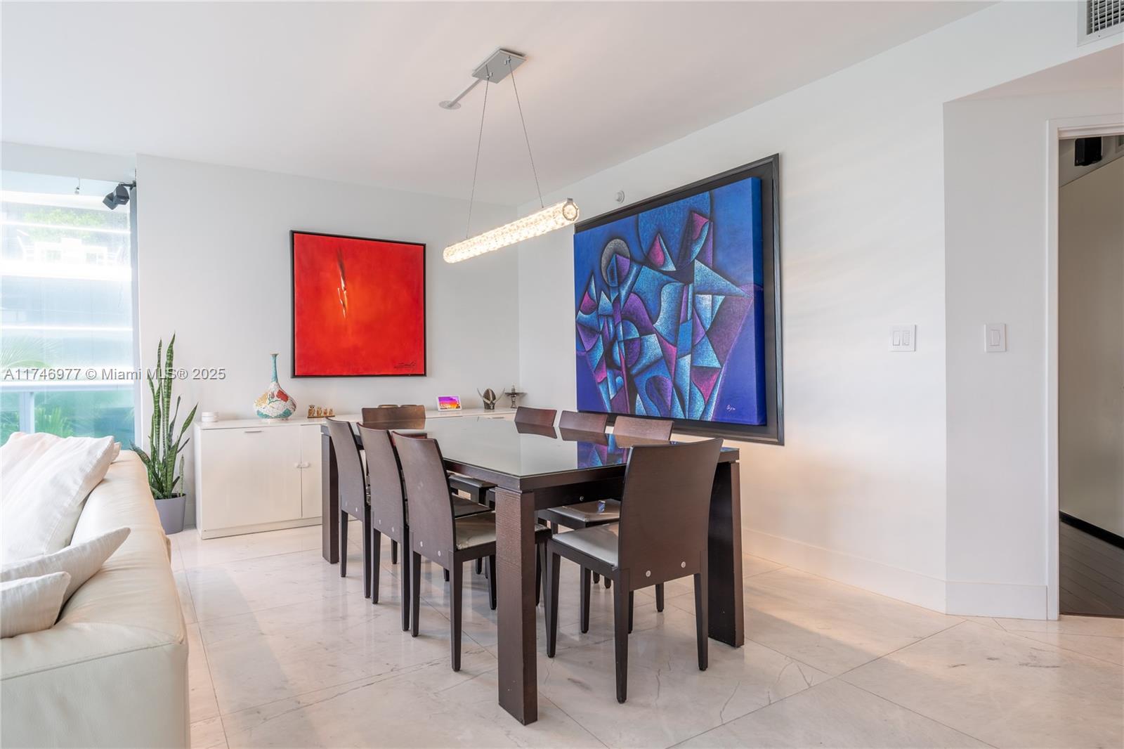 9401 Collins Ave 403