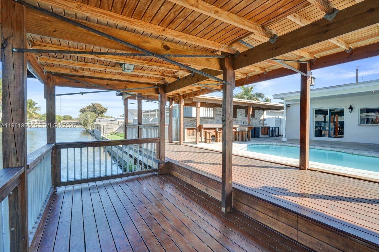 MIRAMAR ISLES SEC 3 - Residential