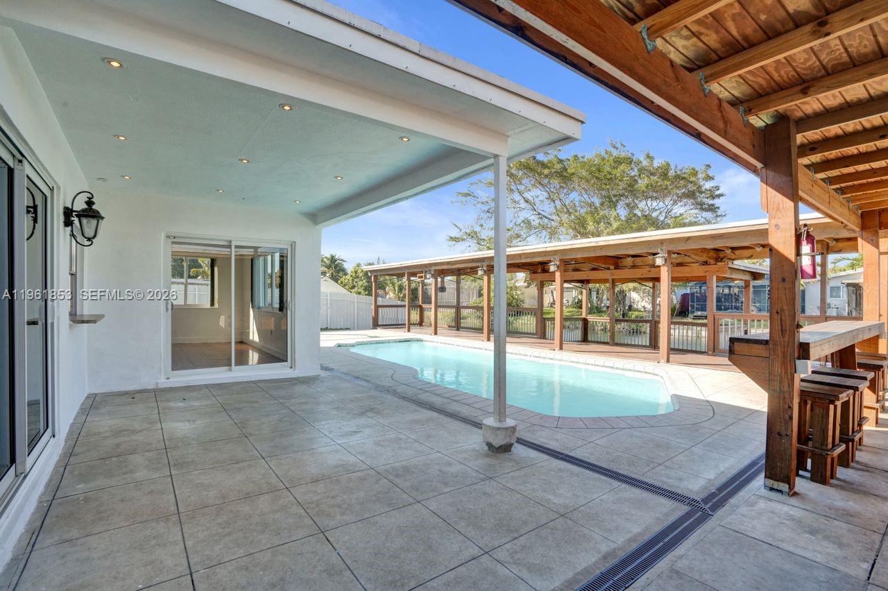 MIRAMAR ISLES SEC 3 - Residential