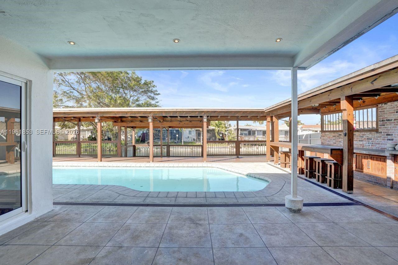 MIRAMAR ISLES SEC 3 - Residential