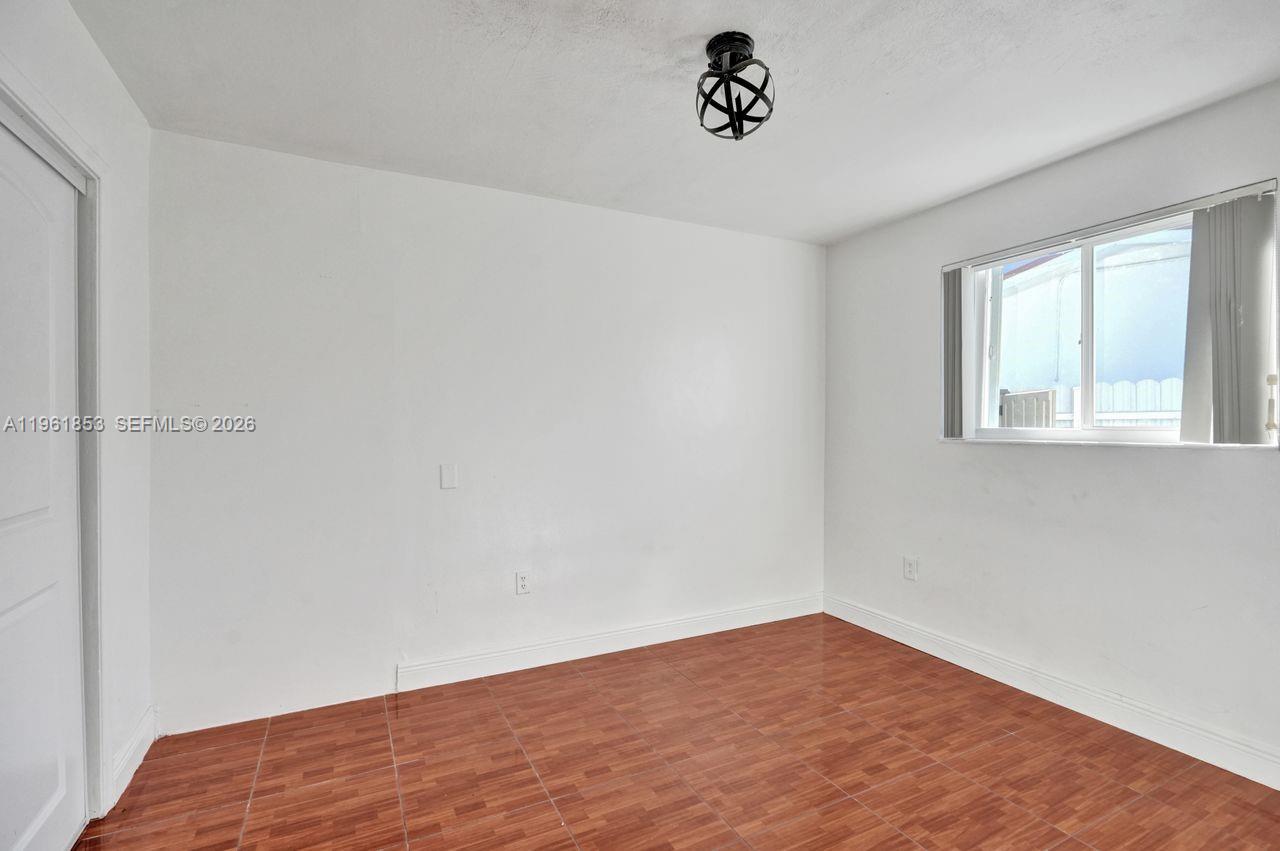 MIRAMAR ISLES SEC 3 - Residential