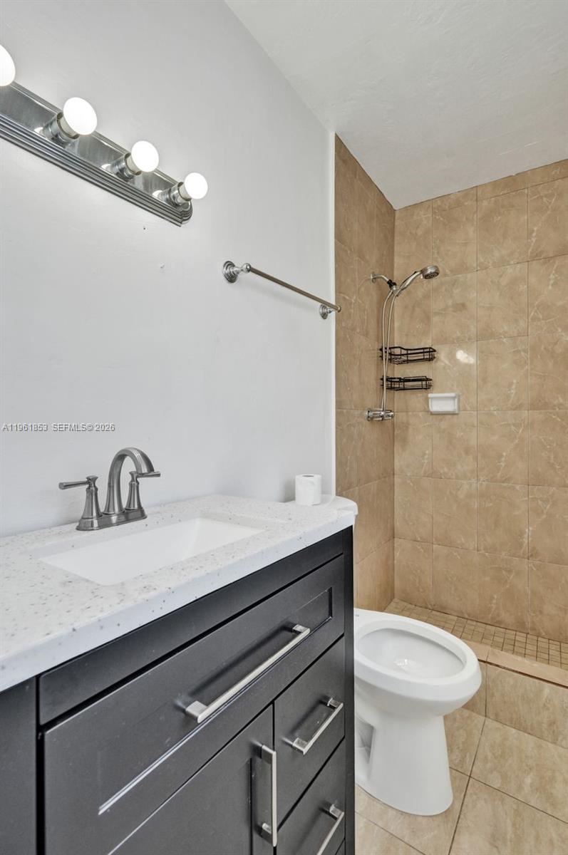 MIRAMAR ISLES SEC 3 - Residential