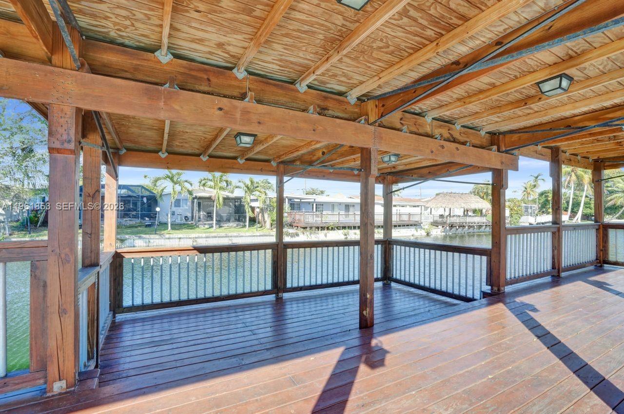 MIRAMAR ISLES SEC 3 - Residential