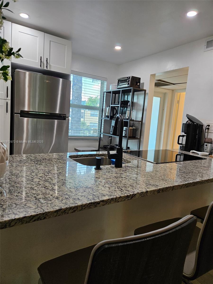 9081 Lime Bay Blvd 302