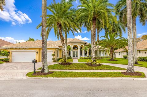 Photo of 2477 Poinciana Dr, Weston, FL 33327 (MLS # A12009691)