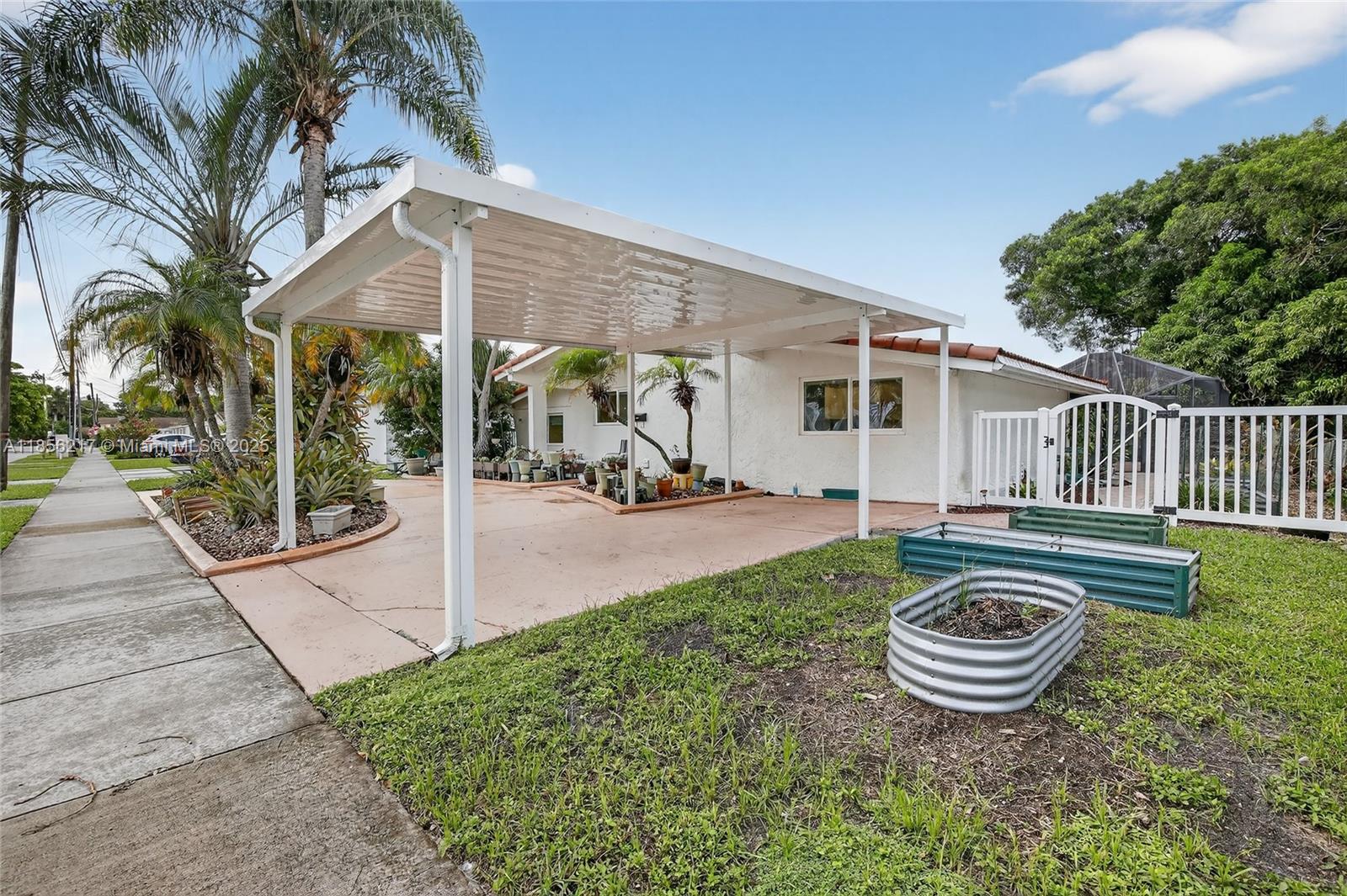 SUNSWEPT ISLE - Residential