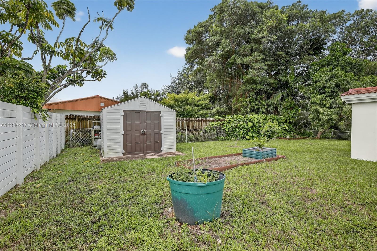 SUNSWEPT ISLE - Residential