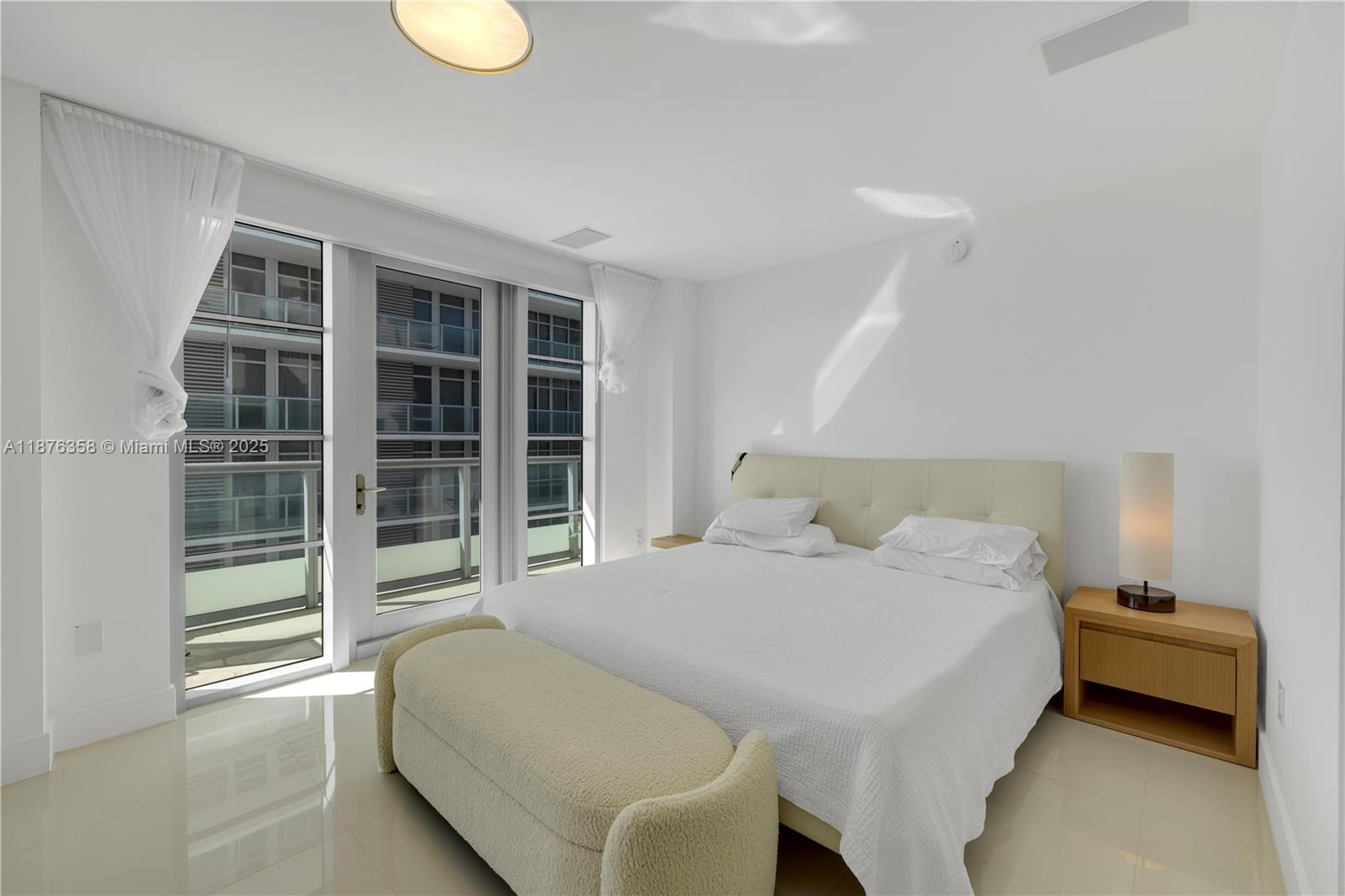 THE CARIBBEAN CONDO - Residential Lease