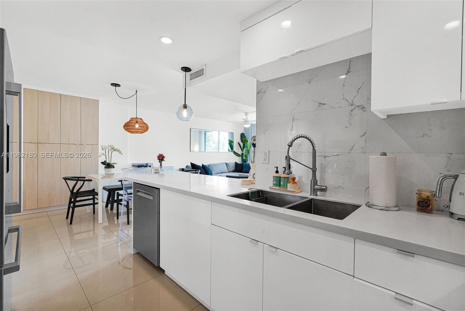 BAY POINT EAST CONDO - Residential Lease