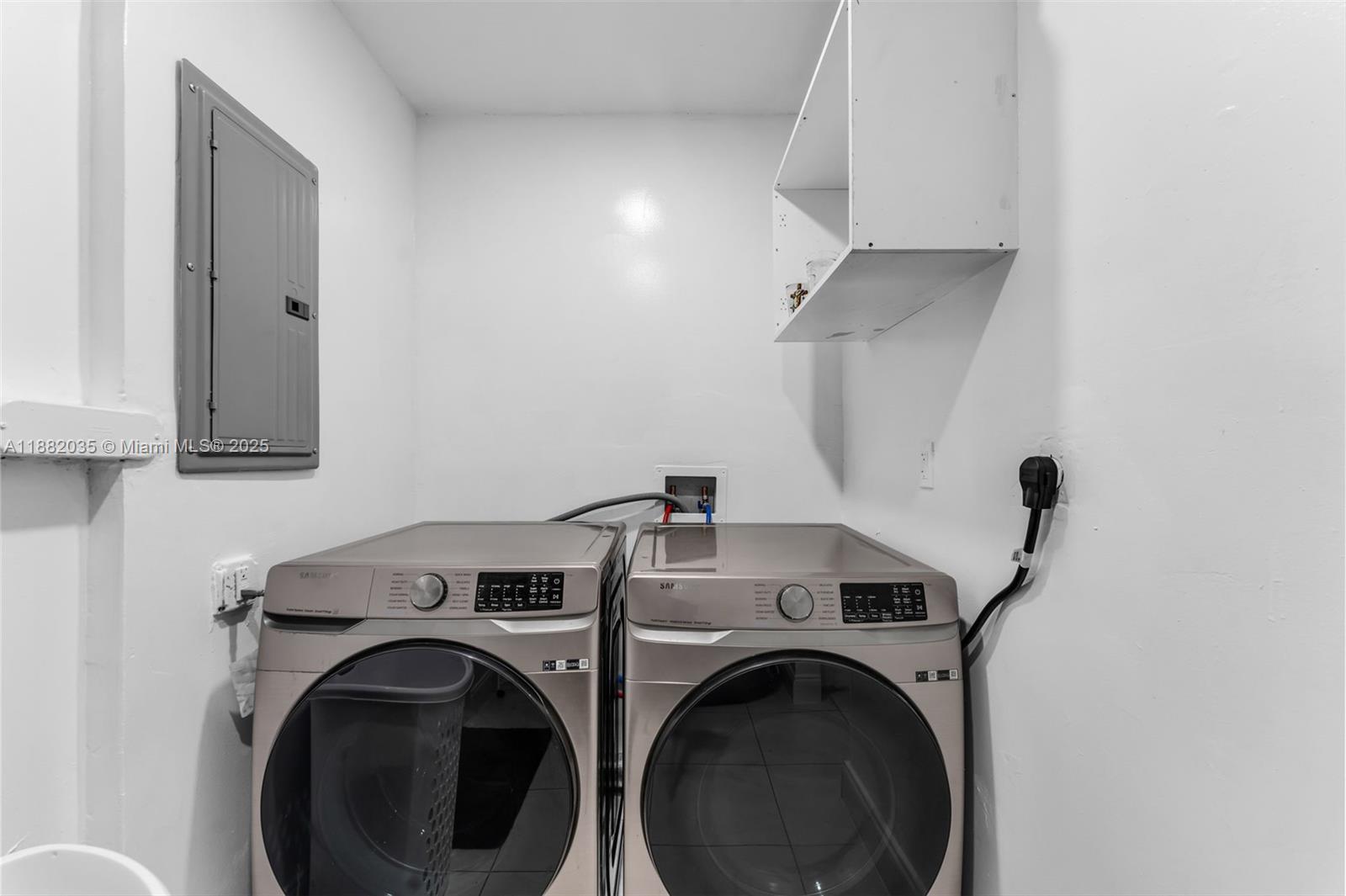 Acreag0002 - Residential