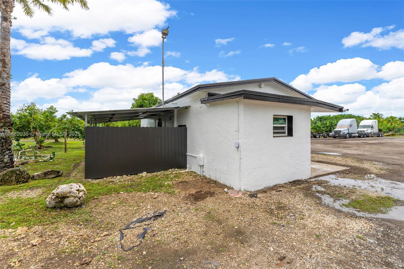 Acreag0002 - Residential