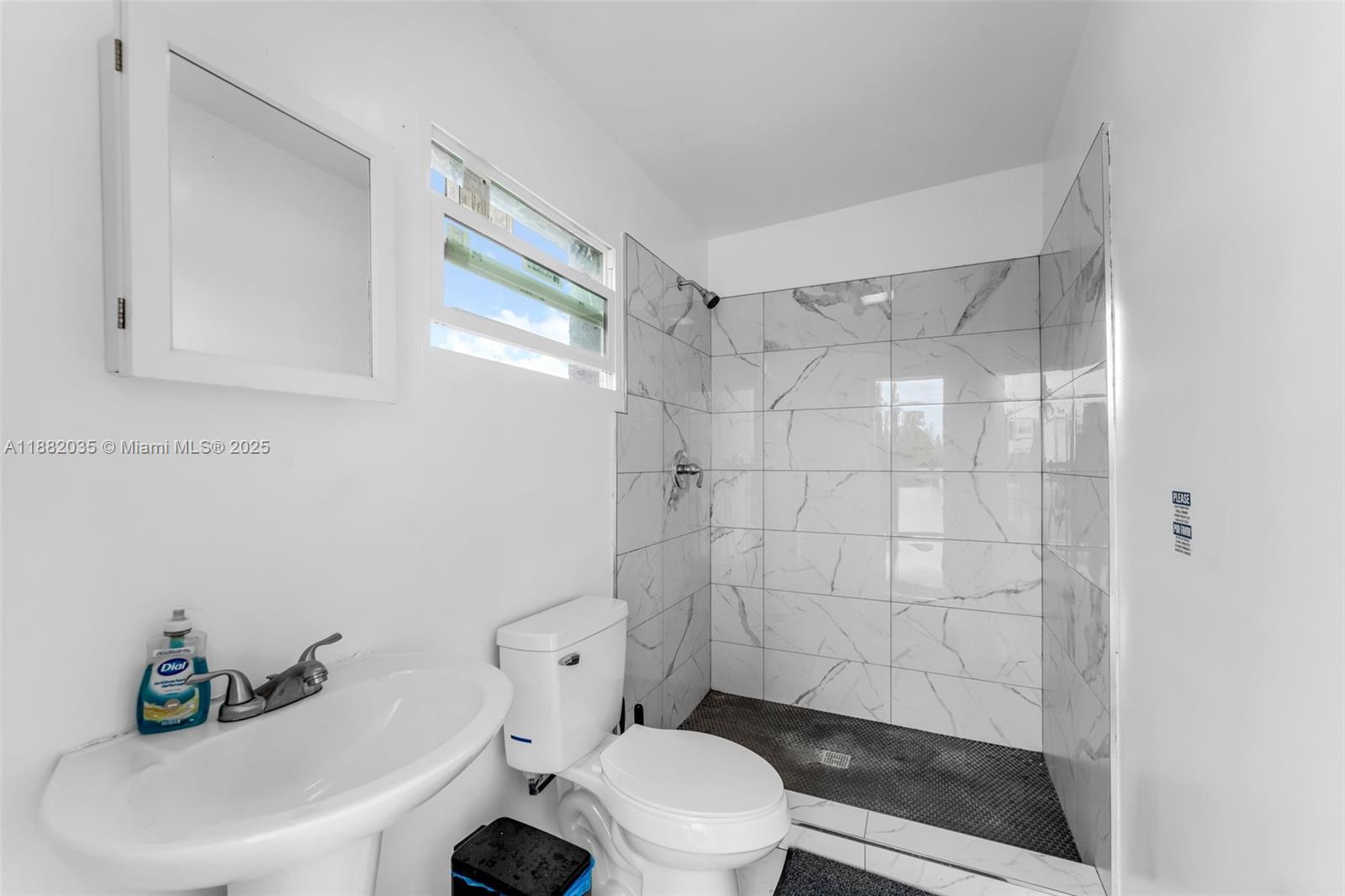 Acreag0002 - Residential