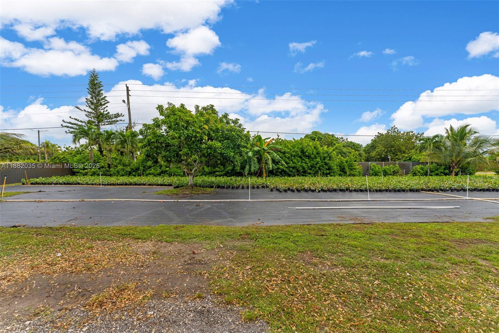 Acreag0002 - Residential