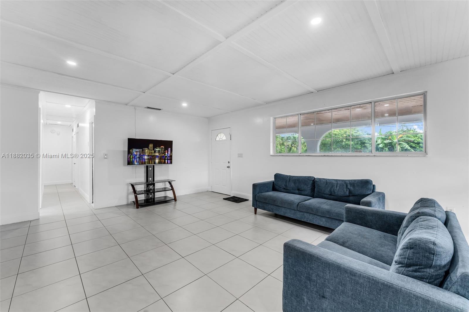 Acreag0002 - Residential