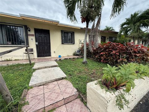 Photo of 28210 SW 143rd Ct, Homestead, FL 33033 (MLS # A11879816)