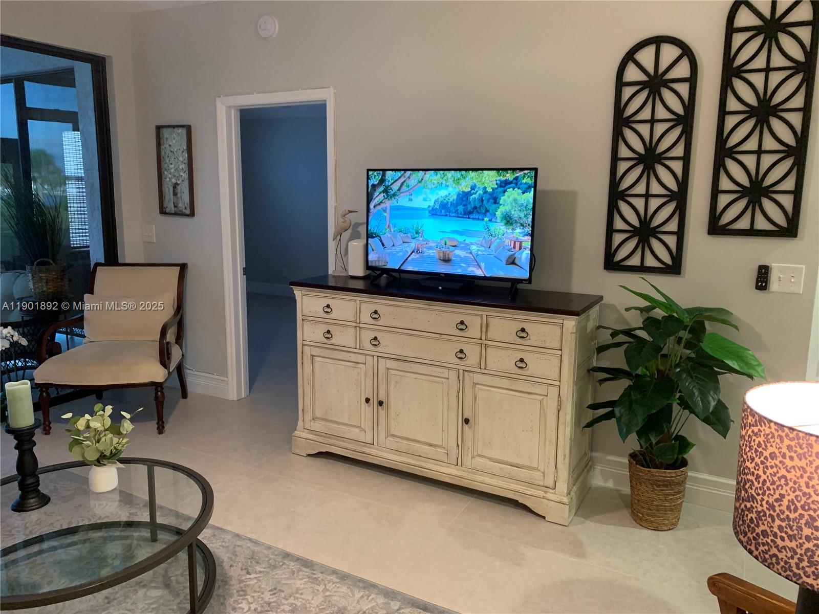 HANSONS LANDING CONDO - Residential