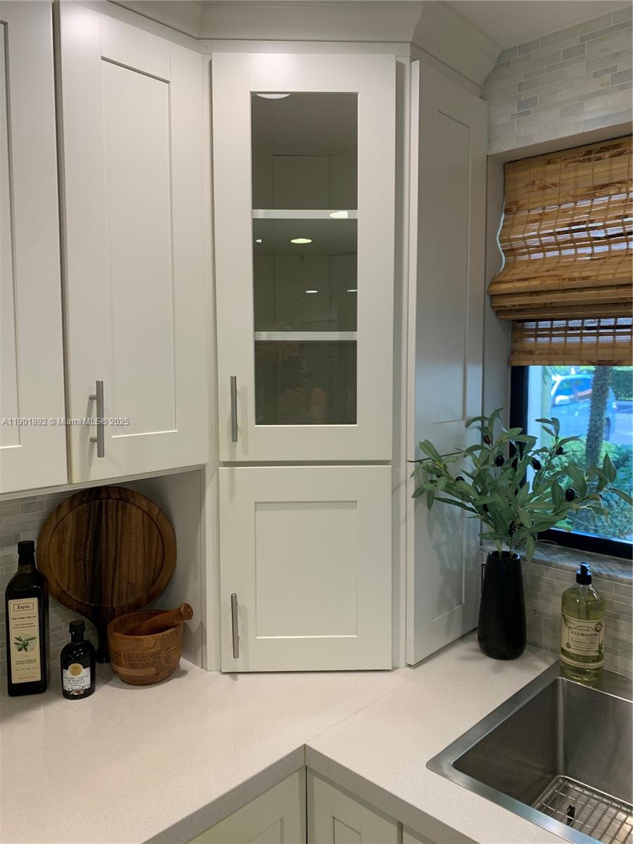 HANSONS LANDING CONDO - Residential